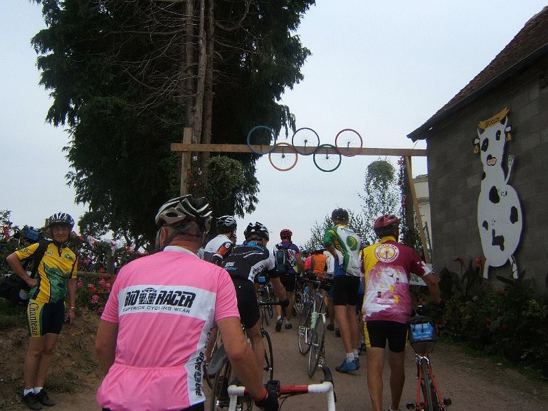 2011-08-01 40 Toujours de la deco.JPG